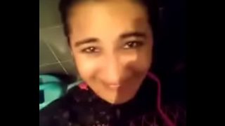 पंजाबी लड़की अपने दोस्त का लंड चूस्ते हुवे