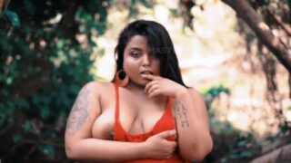 Indrani 3 Saare Naari Magazine Solo Hot Photoshoot Video